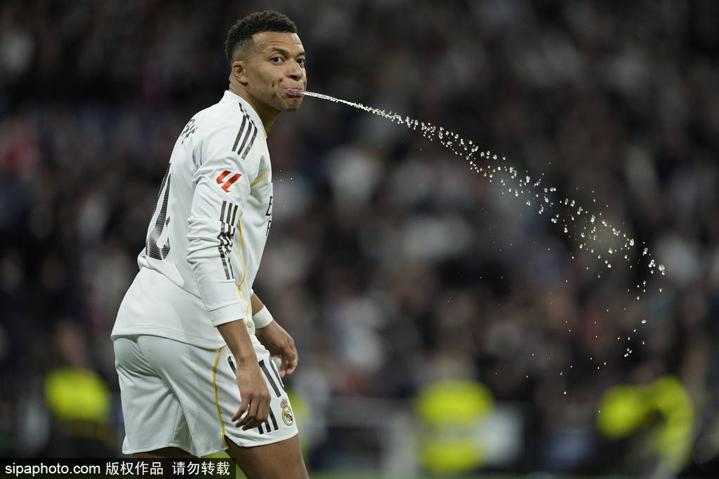 观战台:纽卡火拼曼城+蓝军死磕枪手 皇马巴萨战国王杯